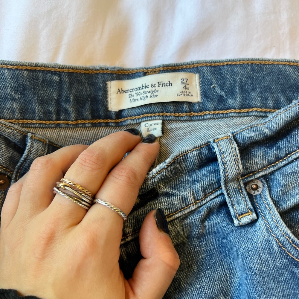 Abercrombie Curve Love Ultra high rise WORN ONCE size 27